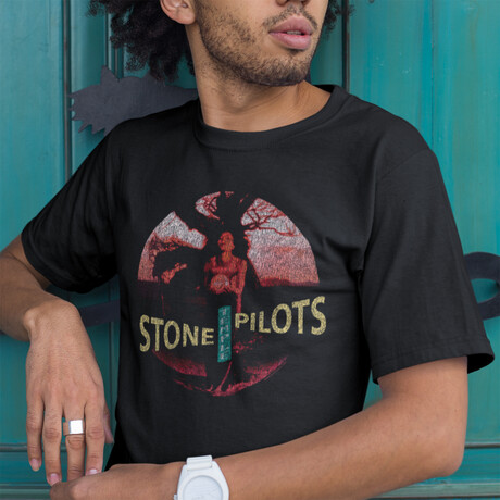 STP // Short Sleeve // Graphic T- Shirt // Core (XS)