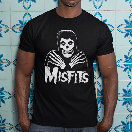 Misfits // Short Sleeve // Graphic T- Shirt // Full Logo (XS)