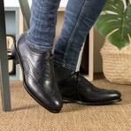 James Wingtip Derby // Navy Blue (US 7 // D // Regular)