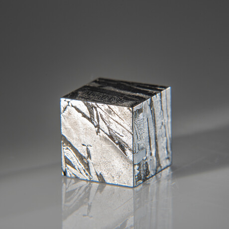 Genuine Muonionalusta Meteorite Cube // 37.9 g
