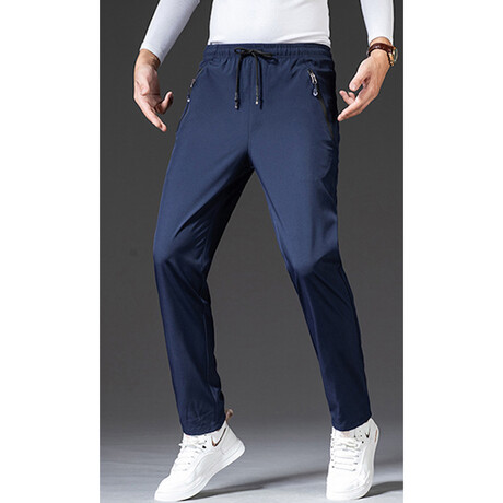 The Track Pant I // Straight Fit // Navy Blue (M)