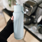 The WaterH Smart Bottle // Seashell Blue