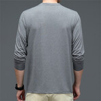 Chevron Chest Crew // Intense Gray (L)