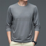 Chevron Chest Crew // Intense Gray (L)
