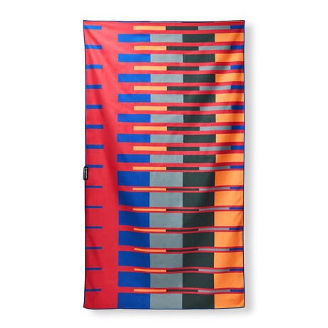 Ultralight Towel: 90s Sitcom