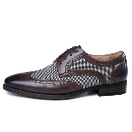 Brogue Men Dress Shoe // Brown + Nailshead Pattern (Euro: 38)
