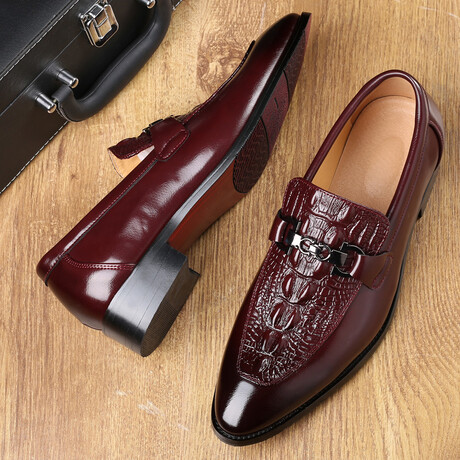 Horse Bit Accent Loafer // Crocodile Embossed // Burgundy (Euro: 40)