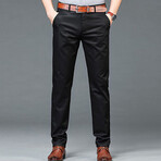 028 // Relaxed Fit Stretch Pants // Black (28)