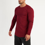 Long Form Fitting Longsleeve T-Shirt // Burgundy (M)
