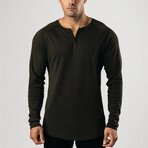 Henley Long Sleeve Curved Hem T-Shirt // Black (L)