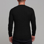 Long Sleeve Crew Neck Shirt // Black (M)