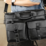 007 Messenger Leather Bag // Black