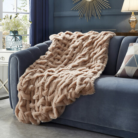 Lmos Stitched Faux Fur Throw Reverse Micromink 50"x60" // Blush