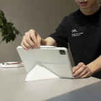 PITAKA MagEZ Folio 2 // iPad Pro 11" (Black)