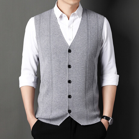 Cardigan V-Neck Sweater Vest // Light Gray (XS)
