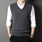 Solid V-Neck Sweater Vest // Dark Gray (L)