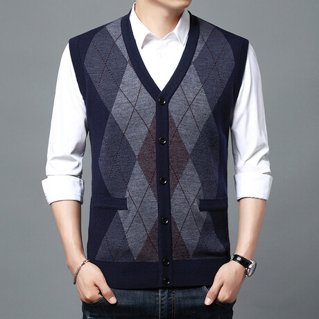 Argyle Cardigan V-Neck Sweater Vest + Pockets // Navy Blue (XS)