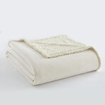Micro Flannel® Sherpa Backed Blanket// Ivory (Twin // 66x90)