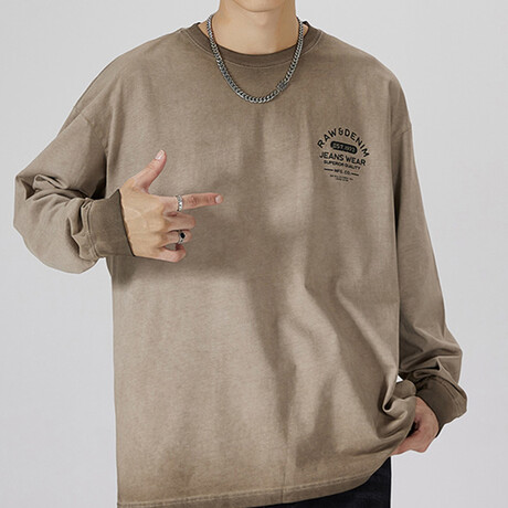 Sweatshirt with Logo Print // Apricot (XS)