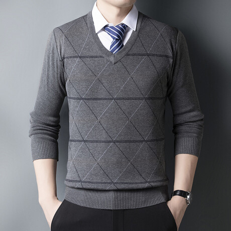AVNS-4 // V-Neck Sweaters // Grey (XL)