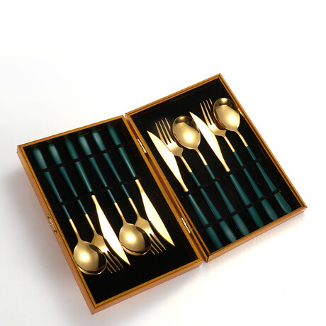Cutlery Sets - 12pc with Wooden Box (Silver)