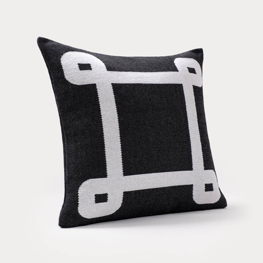 Brooks Brothers Throws & Accent Pillows Comfort With A Masculine