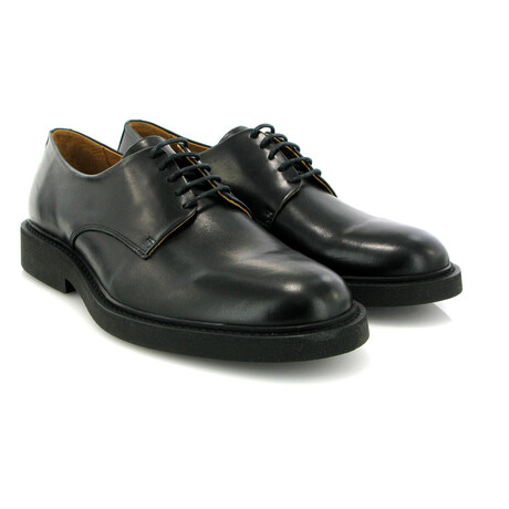 Derby Shoes // Black (40)