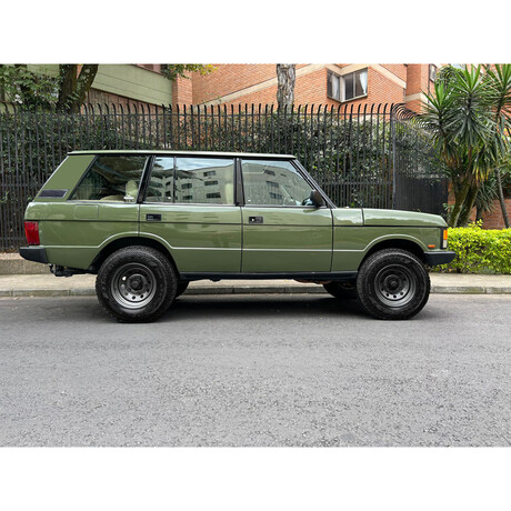 Refurbished Range Rover Classic Long Wheelbase
