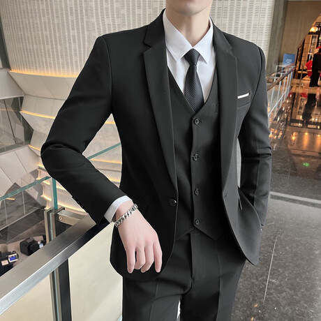Mens 3pc Slim Fitted Suits  // Solid Black (XS)