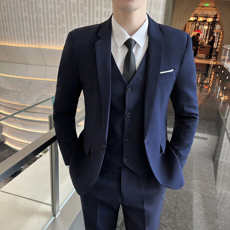 Mens 3pc Slim Fitted Suits  // Solid Navy Blue (XS)