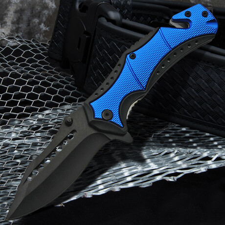 4.75″ Blue Survival Pocket Knife // Glass Breaker And Seatbelt Cutter