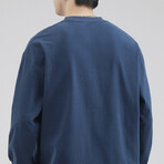 Sweatshirt with Front Pocket // Style 2 // Blue (L)