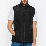 Men's Lightweight Puffer Vest // Black (S)