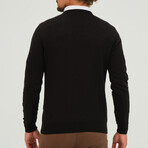 Contrast Logo Crew Neck Sweater // Black (S)