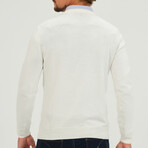 Contrast Logo Crew Neck Sweater // Ecru (S)