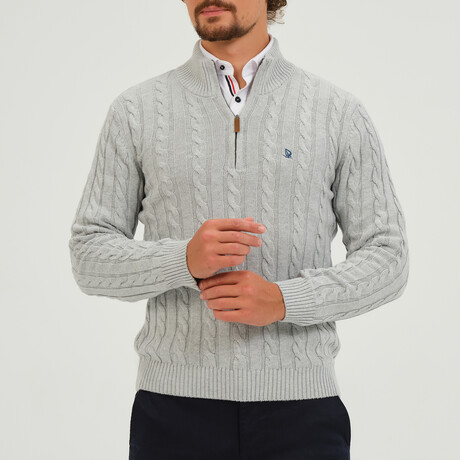 Cable Knit 1/4 Zip Sweater // Light Gray (S)