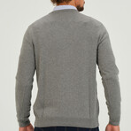 Contrast Logo V-Neck Sweater // Anthracite (S)