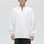 Solid Sweatshirt // White (M)