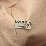 Louis Vuitton // Monogram True Toilette 28 M47522