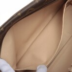 Louis Vuitton // Monogram True Toilette 28 M47522