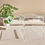 Veobreen Side Table in Clear Acyrlic