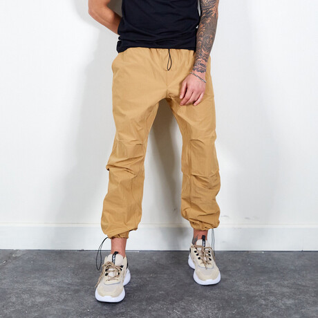 Joggers // Mustard (XS)