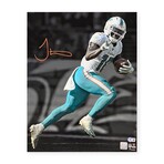 Tyreek Hill // Miami Dolphins // Autographed Photograph