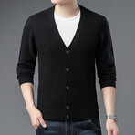 V-Neck Cardigan // Black (XS)