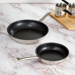 Essentials Comfort // 10" Stainless Steel Non-Stick Fry Pan // 2.4qt