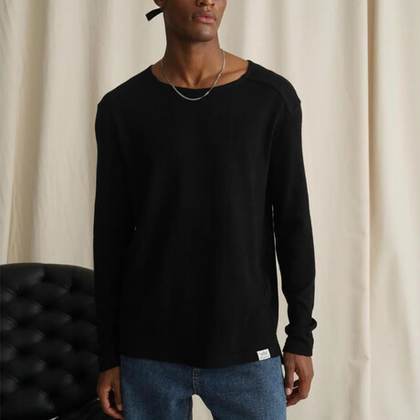 Fine-guage Rib-knit // Black (XS)