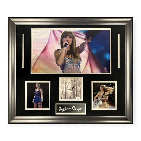Taylor Swift // Autographed CD Cover + Framed Ver.1