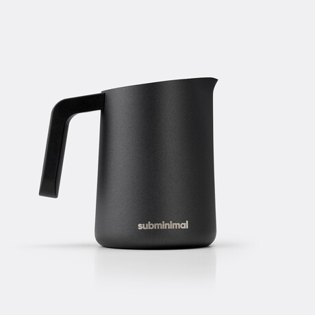 FlowTip Milk Jug // Black