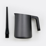 FlowTip Milk Jug // Black