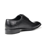 Stylish Brogues  // Black (Euro: 43)